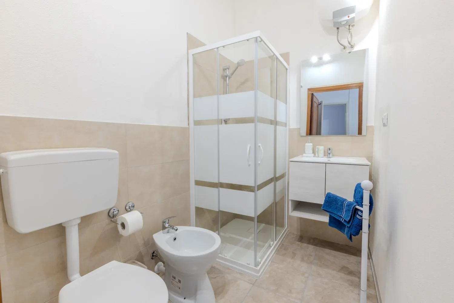 Solskin Apartment - A Due Passi Dal Lungomare - Olbia Olaszország